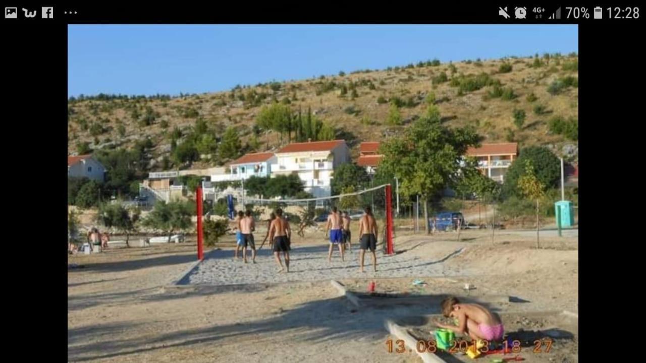 Apartmani Ana - Meka Draga Obrovac Kültér fotó