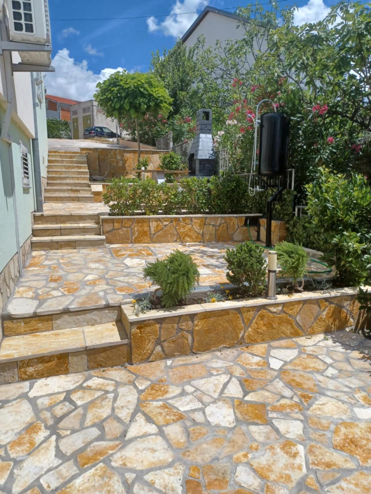 Apartmani Ana - Meka Draga Obrovac Kültér fotó