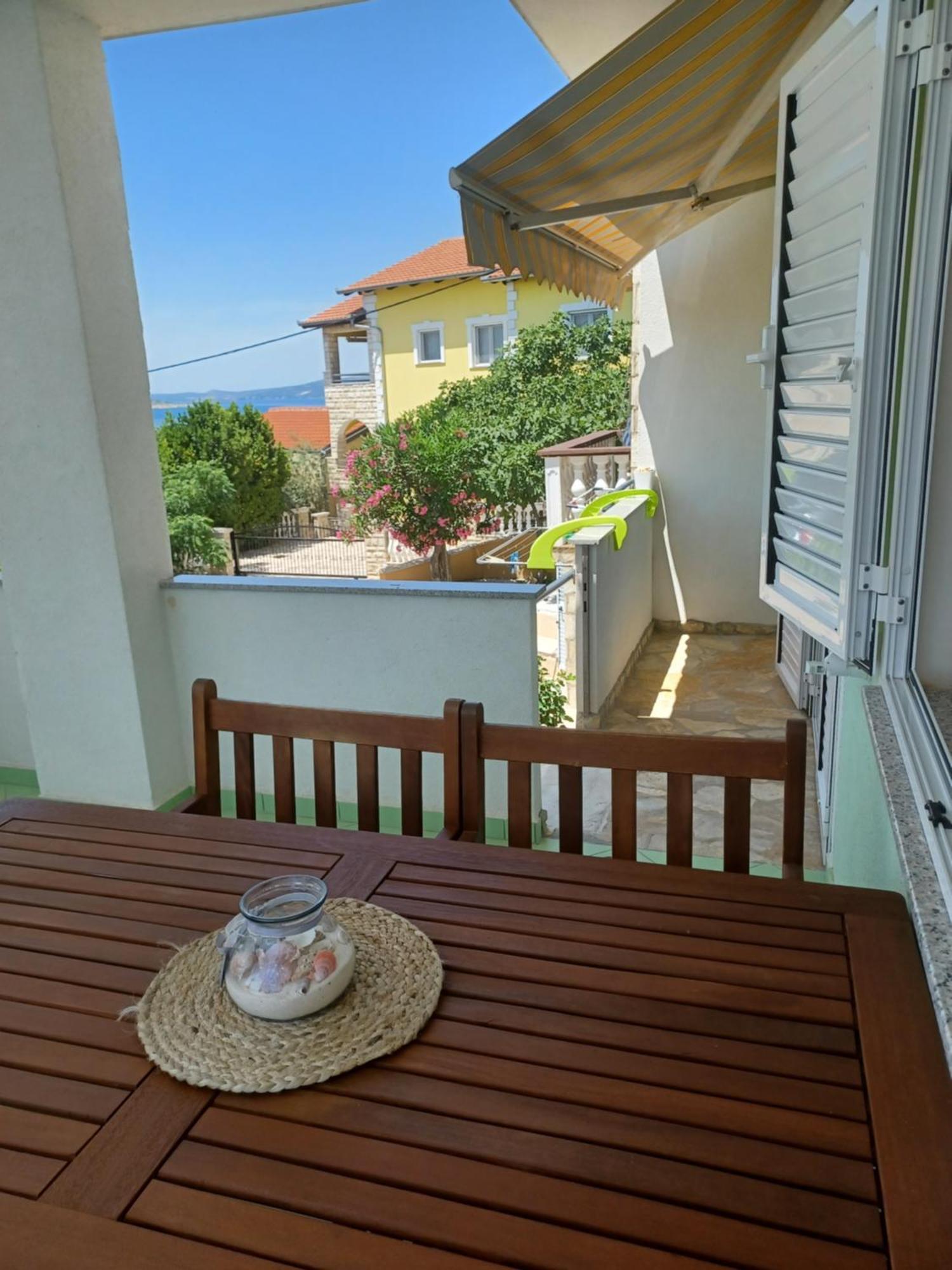 Apartmani Ana - Meka Draga Obrovac Kültér fotó